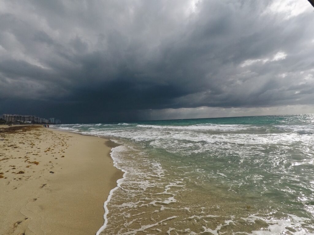 port closures and diving in cozumel